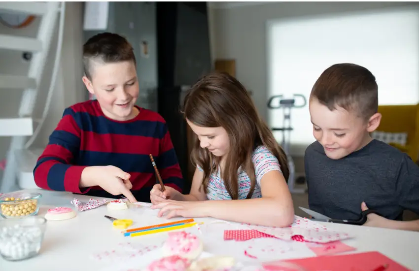 Ready To Make Valentine’s Day Kits For Kids – Perfect For A Classroom Party
