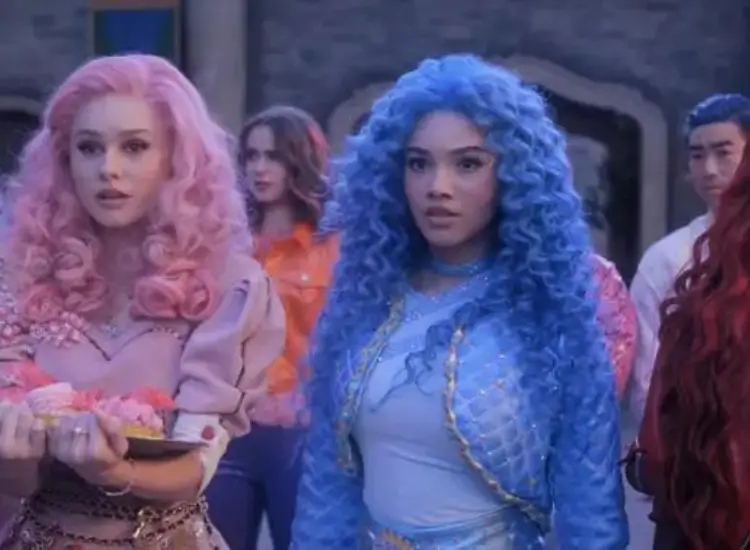 Descendants 4 costumes